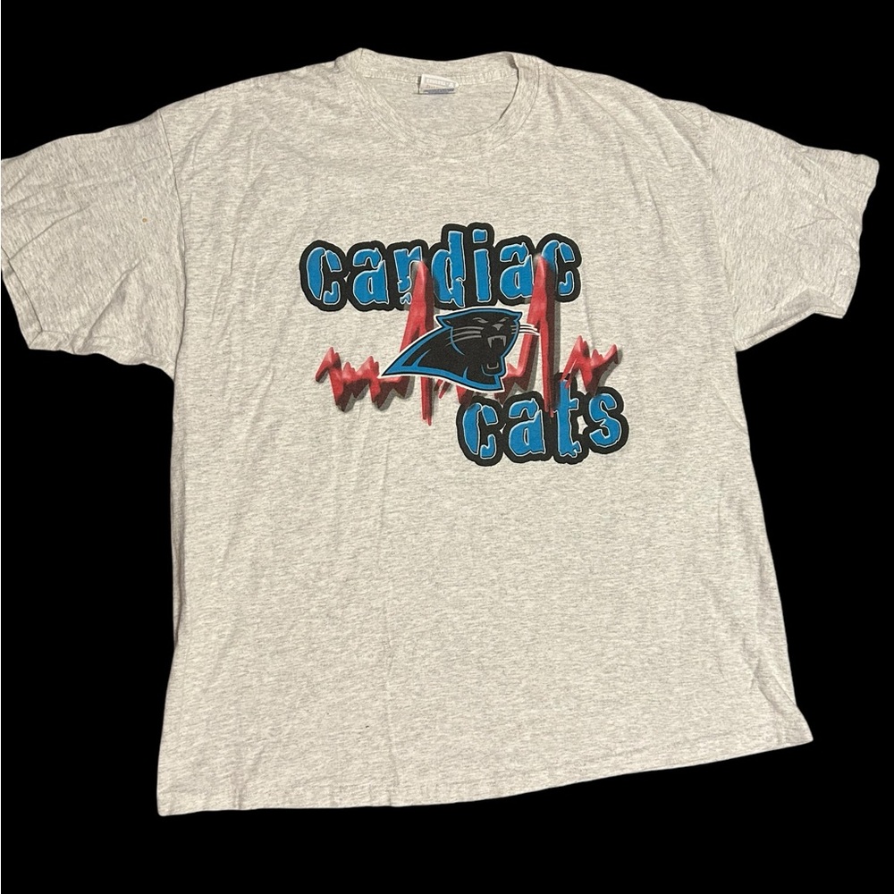 Vintage Y2K “cardiac cats” Carolina Panthers grey and blue shirt mens size XL